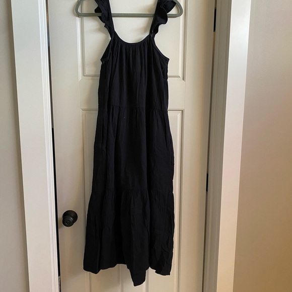 J. Crew soft crepe fabric ruffle shoulder dress - Picture 4 of 4
